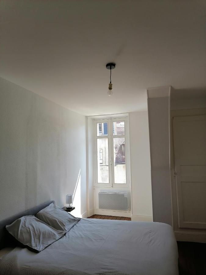 Le Comte Est Bon, Quartier Antiquaires Apartment Dijon Exterior photo